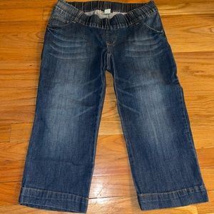 Motherhood Maternity Capri Jeans